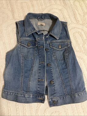 Loft denim vest